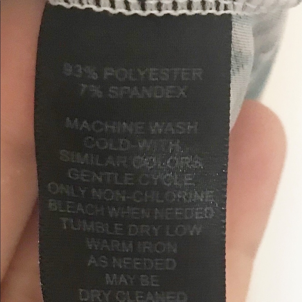 WHBM Tank Top - Picture 5 of 5
